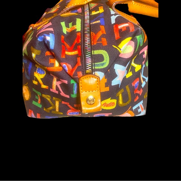 Vintage Dooney & Bourke Small Duffel Bag - Picture 3 of 16